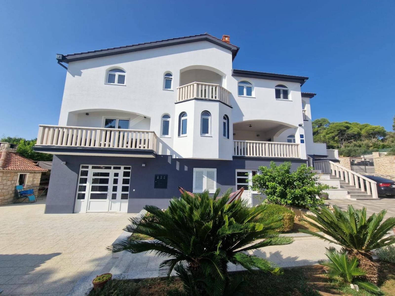 Apartments Villa Lora Kraj  Exterior photo